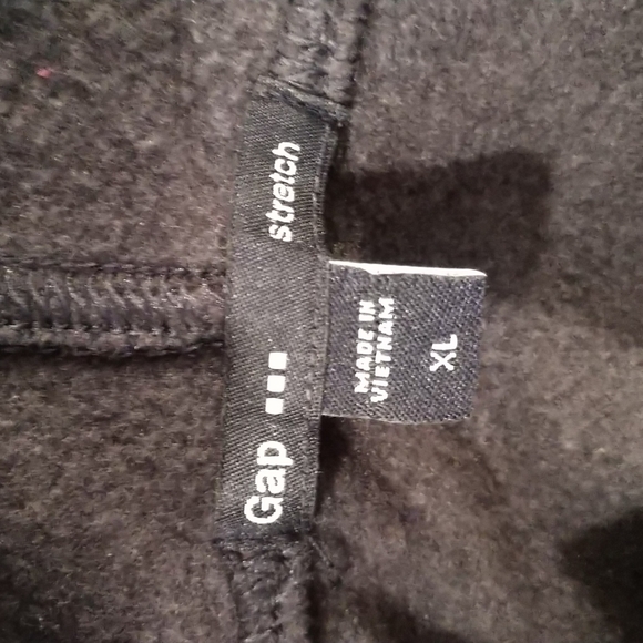 GAP Sweatshirt - Picture 3 of 5